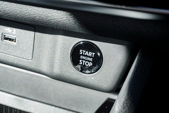 2025 Nissan X-TRAIL ST