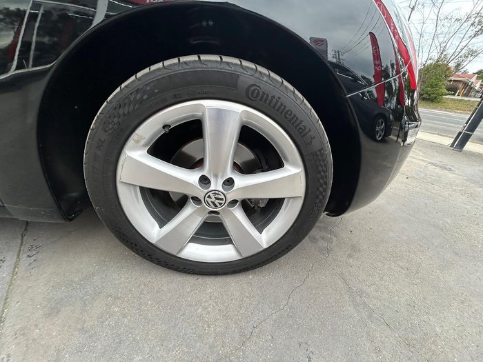 2010 Volkswagen Beetle BlackOrange 1Y MY10 Black