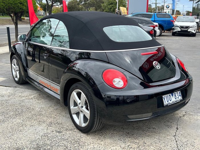 2010 Volkswagen Beetle BlackOrange 1Y MY10 Black