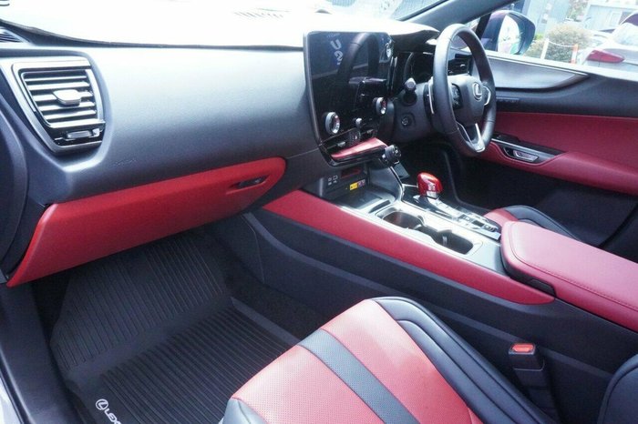 2023 Lexus NX 450h+ F Sport