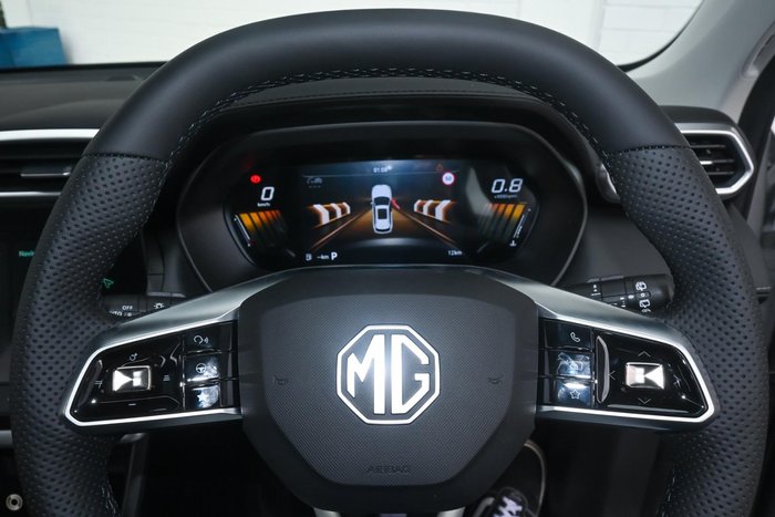 2025 MG ZS Essence ZS32 MY25 Sloane Silver