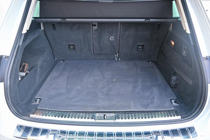 2016 Volkswagen Touareg 150TDI Element