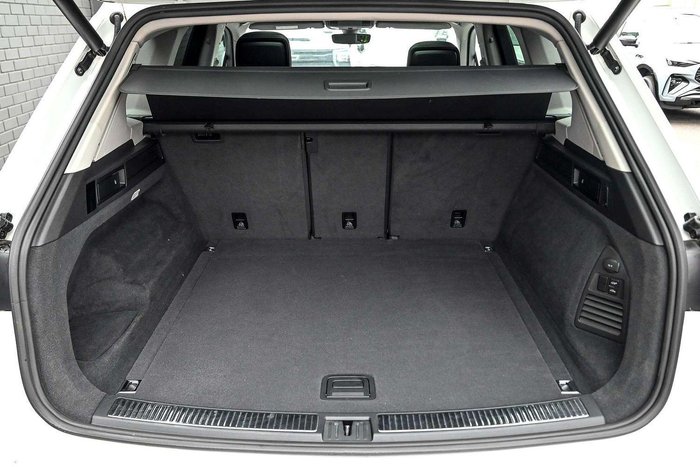 2019 Volkswagen Touareg 190TDI Launch Edition