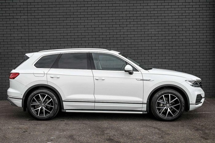 2019 Volkswagen Touareg 190TDI Launch Edition