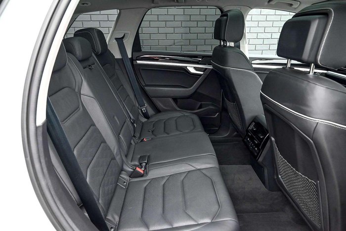 2019 Volkswagen Touareg 190TDI Launch Edition