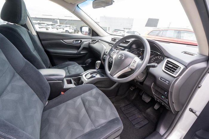 2016 Nissan X-TRAIL ST