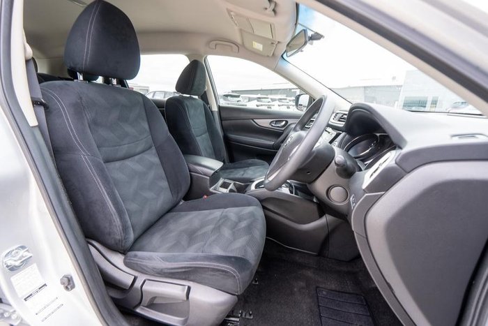 2016 Nissan X-TRAIL ST