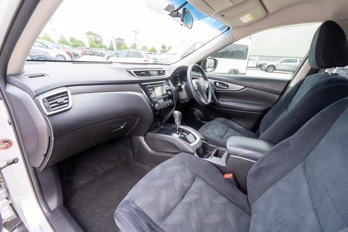 2016 Nissan X-TRAIL ST