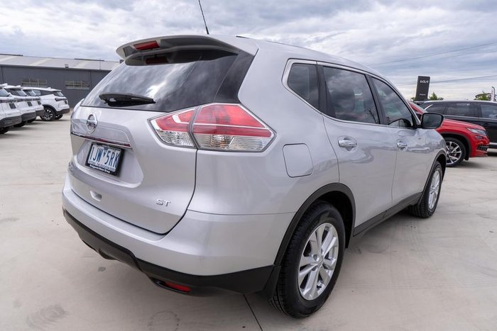 2016 Nissan X-TRAIL ST