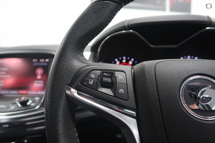 2016 Holden Special Vehicles Clubsport R8 SV Black