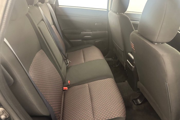 2019 Mitsubishi ASX ES