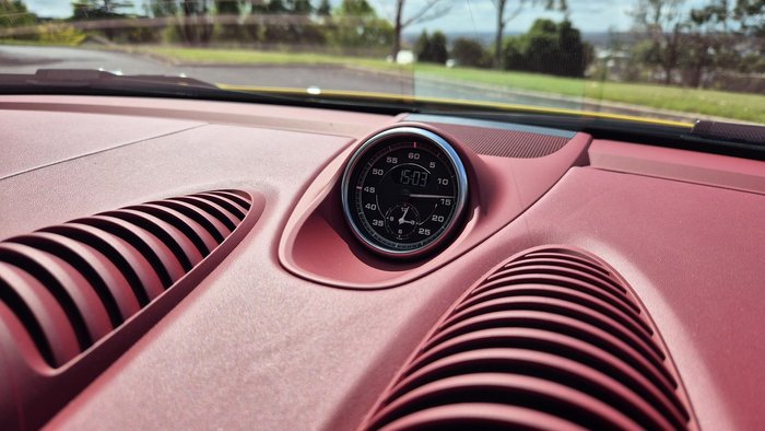 2023 Porsche 718 Spyder