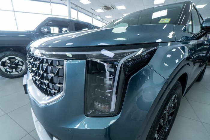 2025 Kia Carnival Sport+