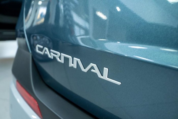 2025 Kia Carnival Sport+