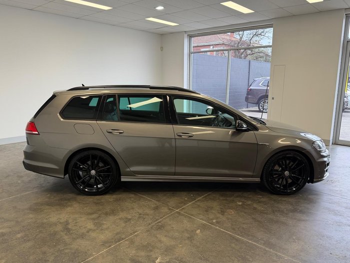 2015 Volkswagen Golf R Wolfsburg Edition