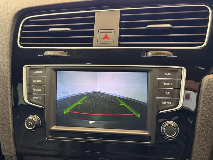 2015 Volkswagen Golf R Wolfsburg Edition