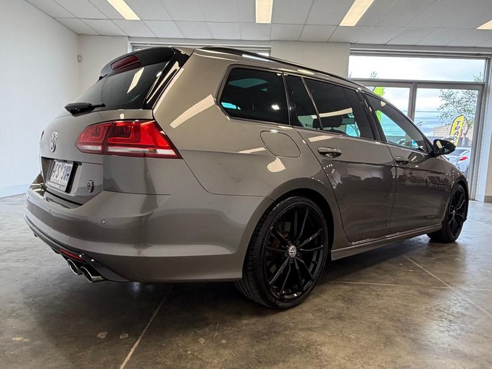 2015 Volkswagen Golf R Wolfsburg Edition