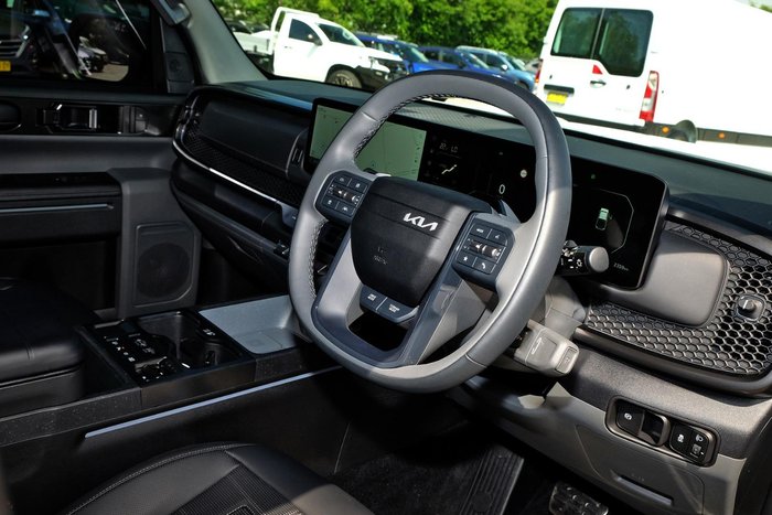 2025 Kia Tasman X-Line TK MY26 4X4 Dual Range Clear White