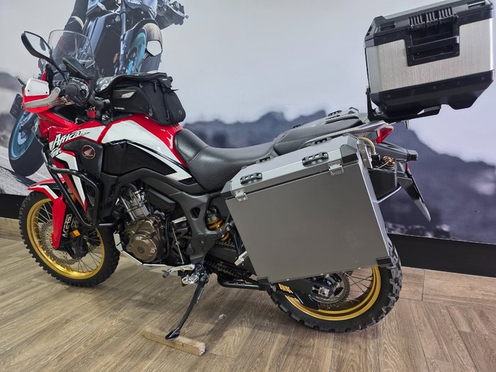 2016 Honda CRF1000LA AFRICA TWIN (ABS) RED