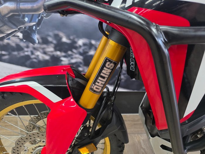 2016 Honda CRF1000LA AFRICA TWIN (ABS) RED