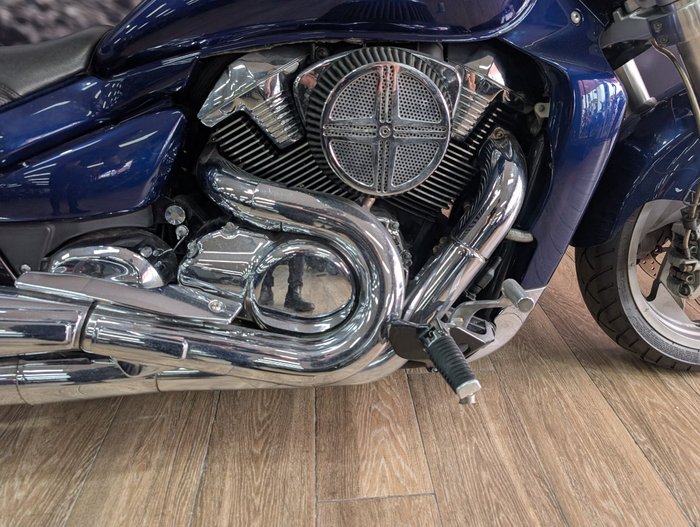 2010 Suzuki VZR 1800 BOULEVARD (M109R) BLUE