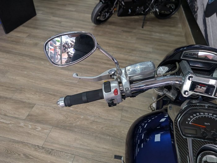 2010 Suzuki VZR 1800 BOULEVARD (M109R) BLUE