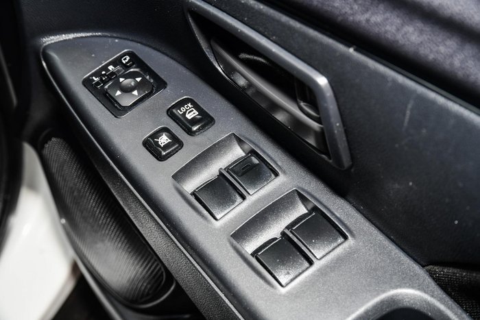 2021 Mitsubishi ASX ES