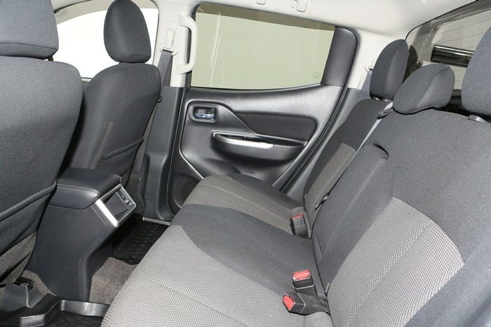 2019 Mitsubishi Triton GLS