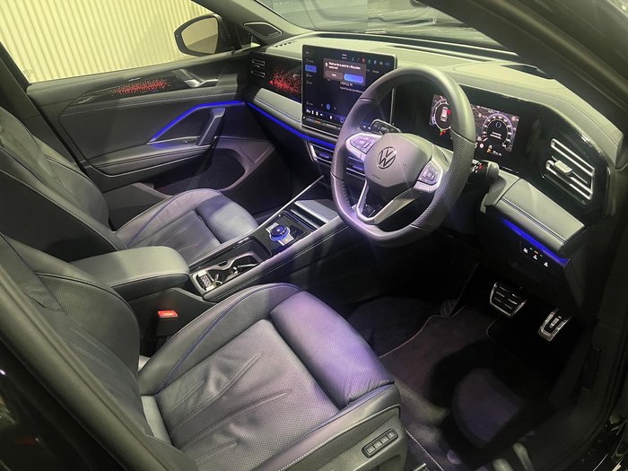 2025 Volkswagen Tiguan 195TSI R-Line