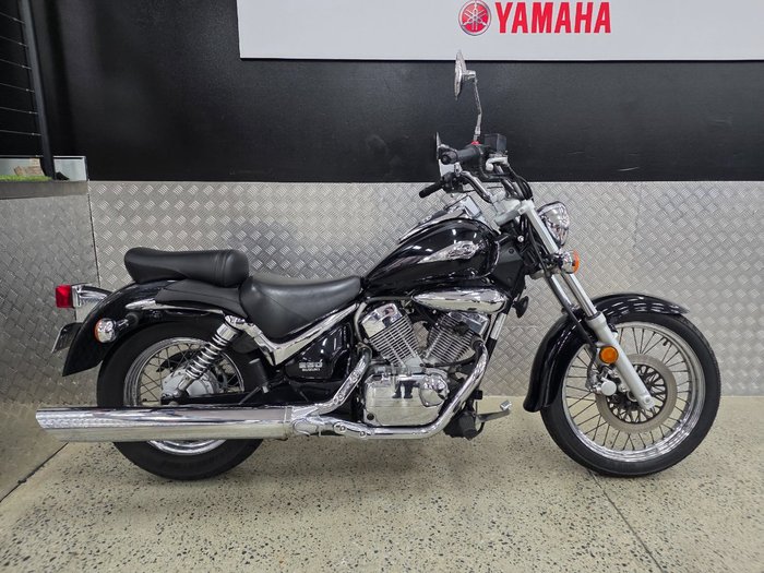 2008 Suzuki VL250 (LC250 INTRUDER) BLACK