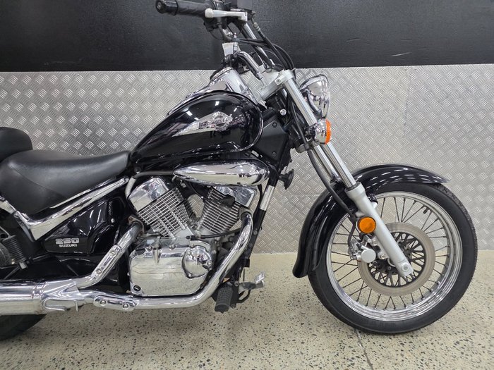 2008 Suzuki VL250 (LC250 INTRUDER) BLACK