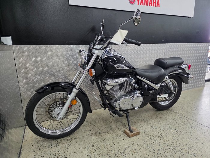 2008 Suzuki VL250 (LC250 INTRUDER) BLACK