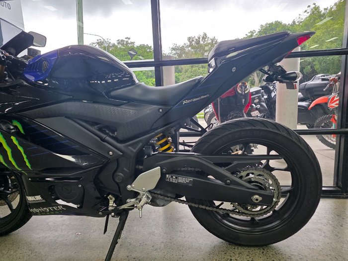 2020 Yamaha YZF-R3 BLACK