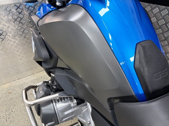 2020 BMW Motorrad R1200 GS BLUE