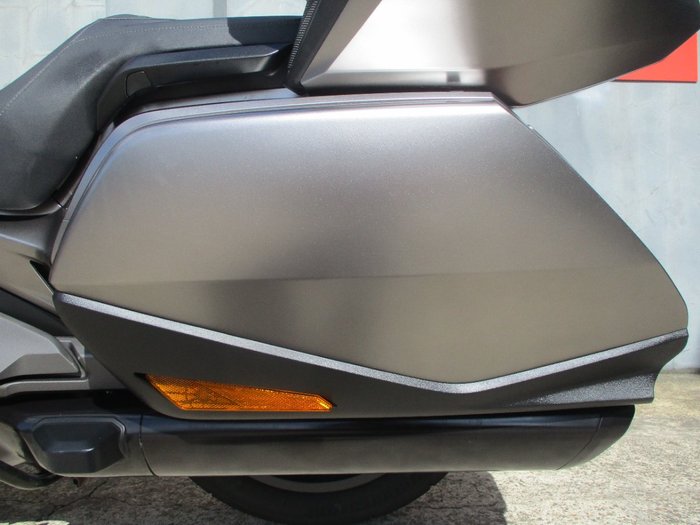 2018 Honda GL1800 ABS GOLDWING SILVER