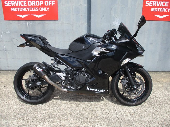2018 Kawasaki NINJA 400 BLACK