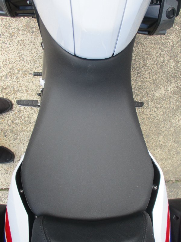 2024 BMW Motorrad R 1250 RS WHITE