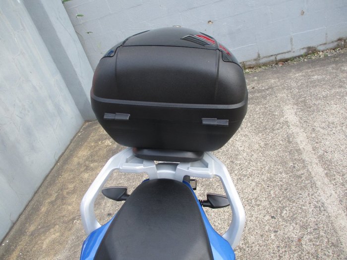 2018 BMW Motorrad G 310 R BLUE