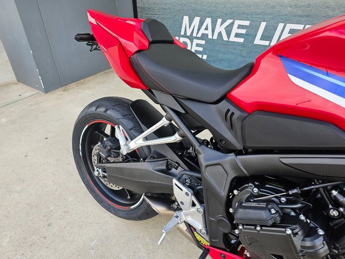 2025 Honda 2025 Honda 650CC CBR650RAC SPORTS Red