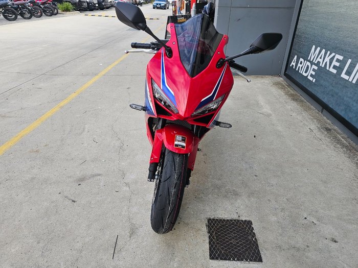2025 Honda 2025 Honda 650CC CBR650RAC SPORTS Red