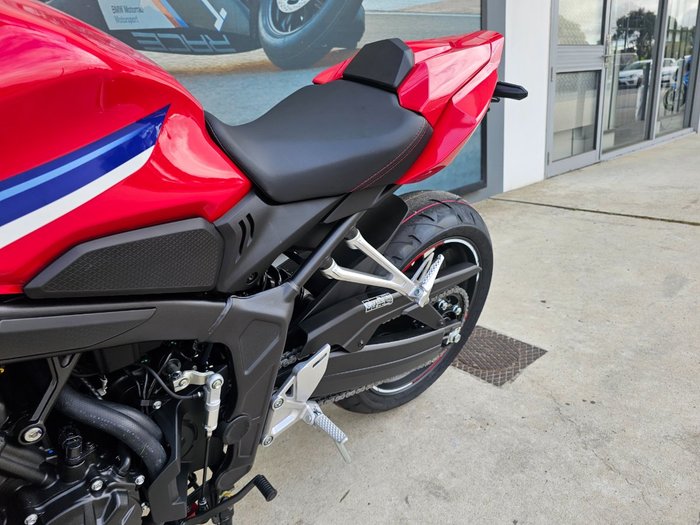 2025 Honda 2025 Honda 650CC CBR650RAC SPORTS Red