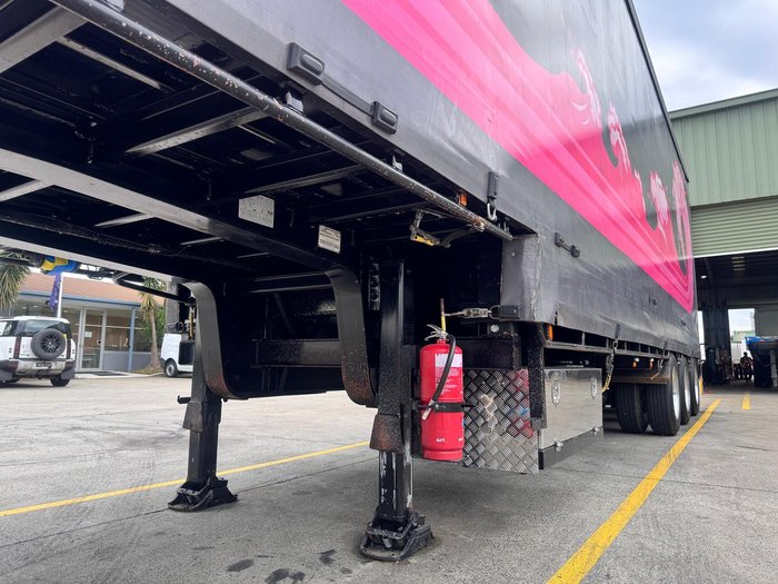 2018 Vawdrey St3 20 Pallet Drop Deck Mezzaine