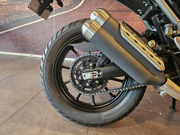 2024 Triumph Scrambler 400 X Scrambler White