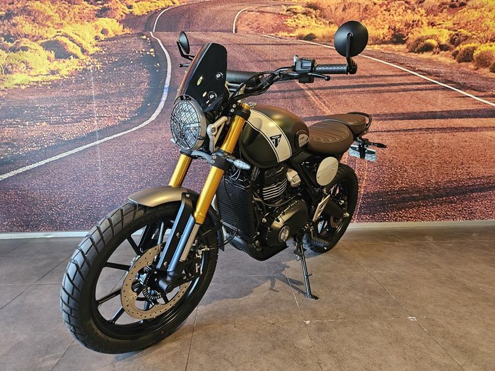 2024 Triumph Scrambler 400 X Scrambler White