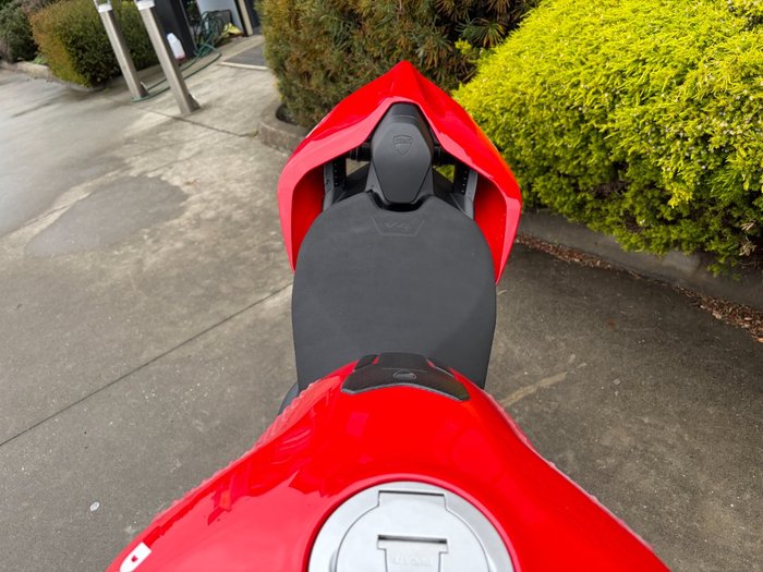 2020 DUCATI PANIGALE V4 Red