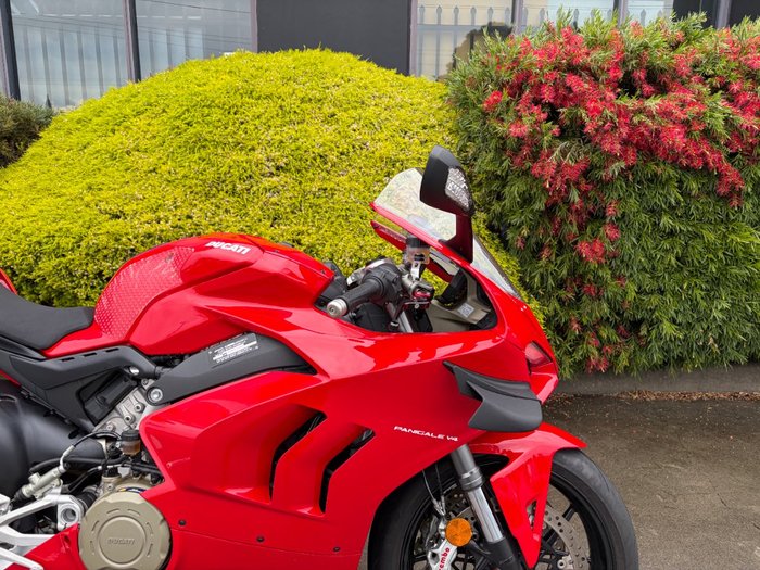 2020 DUCATI PANIGALE V4 Red