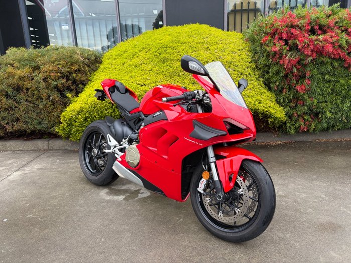 2020 DUCATI PANIGALE V4 Red