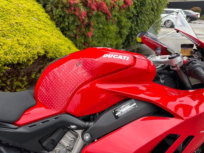 2020 DUCATI PANIGALE V4 Red