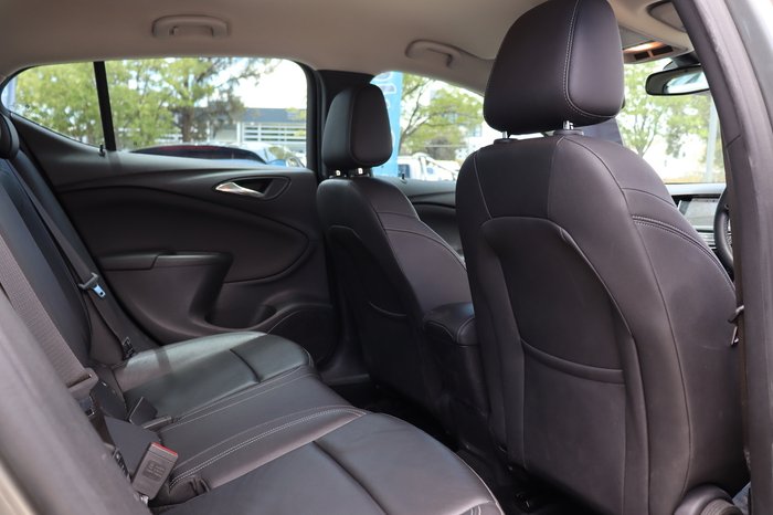 2018 Holden Astra RS-V