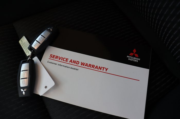 2021 Mitsubishi Outlander ES